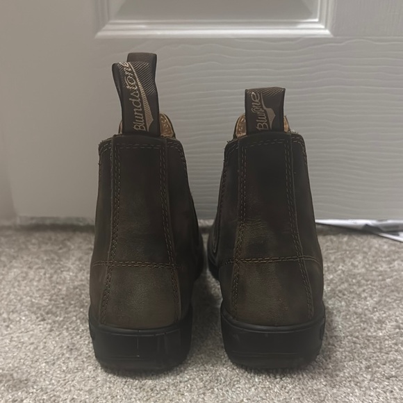 Blundstone Women’s Chelsea Brown Leather Boots - Picture 3 of 5